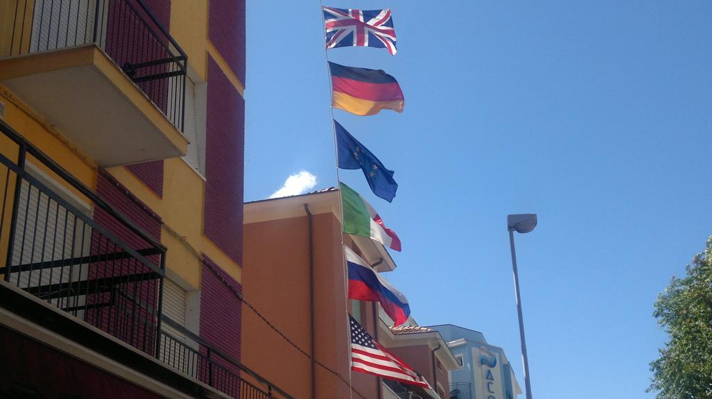 Hotel Saxon Rimini Luaran gambar
