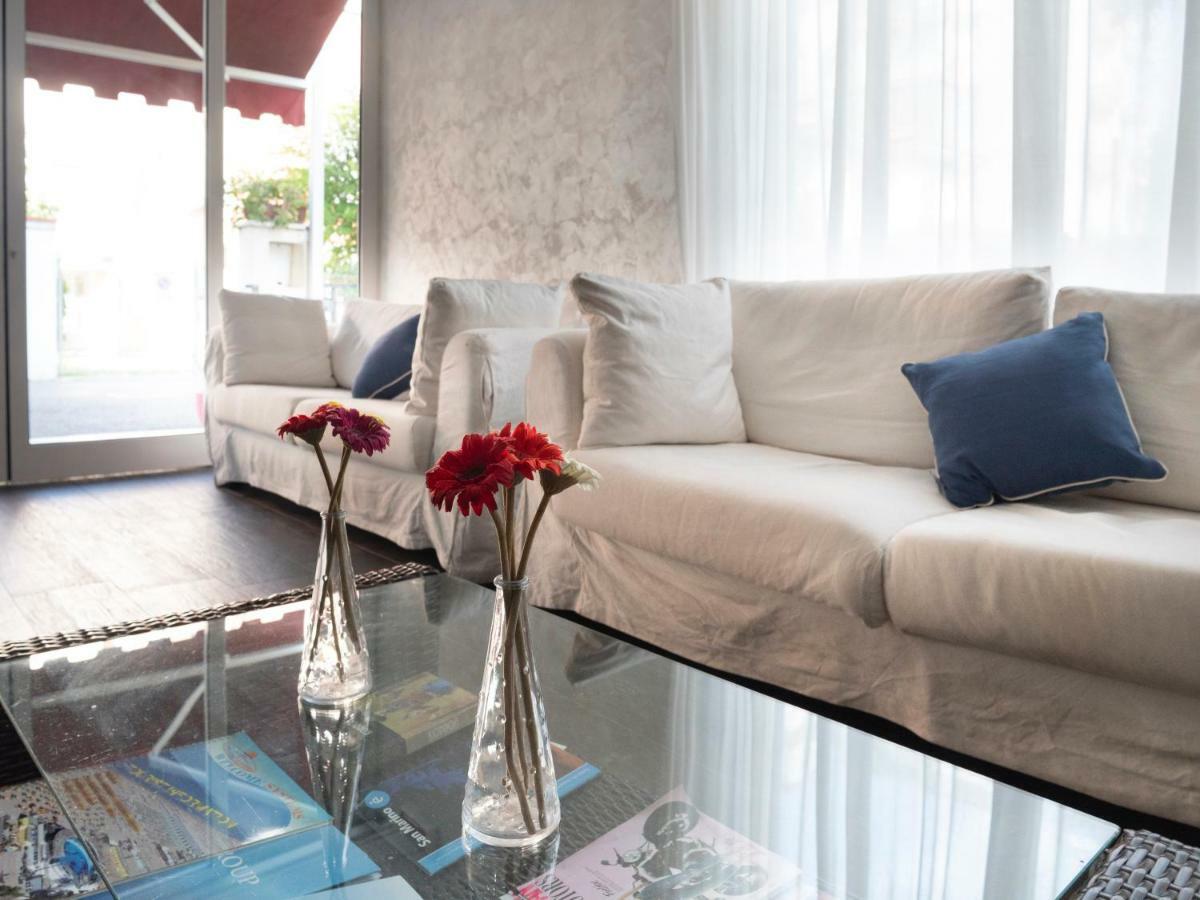 Hotel Saxon Rimini Luaran gambar